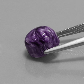 Charoíta violeta natural de 4,62 ct, corte óvalo, opaco