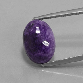 Charoíta Violeta natural de 6.09 ct, Corte Óvalo, Opaco