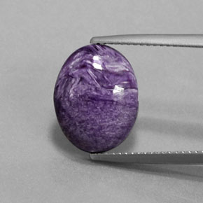 Charoíta violeta natural de 4,89 ct, corte óvalo, opaco