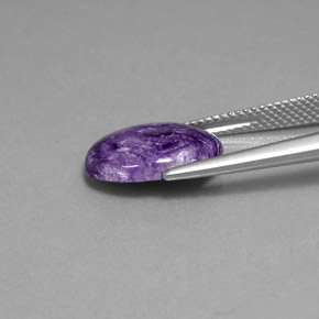 Charoíta Violeta natural de 3.54 ct, Corte Óvalo, Opaco