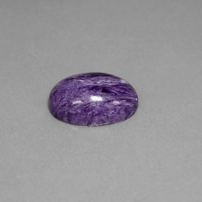 Charoíta violeta natural de 5,52 ct, corte óvalo, opaco
