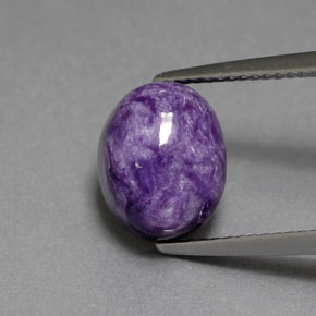 Charoíta violeta natural de 4,43 ct, corte óvalo, opaco