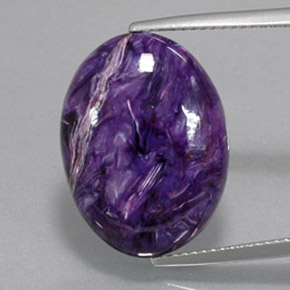 Charoíta violeta natural de 13,56 ct, corte óvalo, opaco