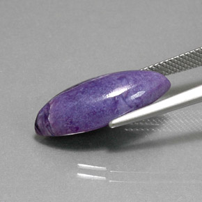 Charoíta violeta natural de 6,82 ct, marquesa, opaco
