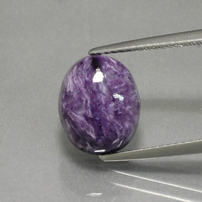 Charoíta Violeta natural de 4.47 ct, Corte Óvalo, Opaco