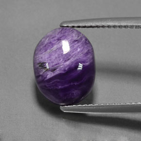 Charoíta Violeta natural de 4.47 ct, Corte Óvalo, Opaco