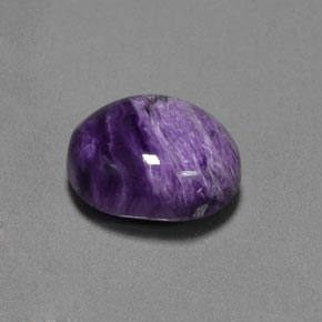 Charoíta Violeta natural de 4.47 ct, Corte Óvalo, Opaco