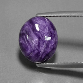 Charoíta violeta natural de 4,82 ct, corte óvalo, opaco