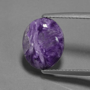 Charoíta violeta natural de 3,56 ct, corte óvalo, opaco