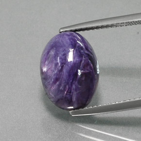 Charoíta Violeta natural de 6.21 ct, Corte Óvalo, Opaco