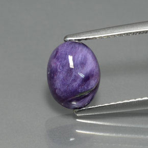 Charoíta violeta natural de 1,93 ct, corte óvalo, opaco