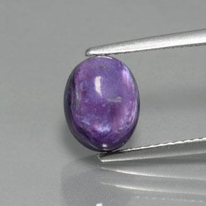 Charoíta Violeta natural de 2.81 ct, Corte Óvalo, Opaco