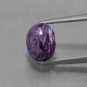 Charoíta violeta natural de 2,82 ct, corte óvalo, opaco