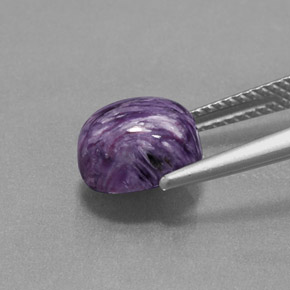 Charoíta violeta natural de 2,82 ct, corte óvalo, opaco