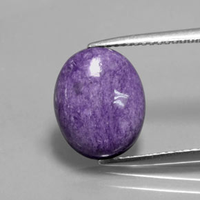 Charoíta Violeta natural de 3.76 ct, Corte Óvalo, Opaco