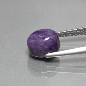 Charoíta Violeta natural de 3.24 ct, Corte Óvalo, Opaco