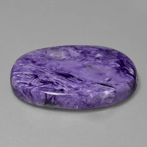 Charoíta Violeta natural de 84.93 ct, Corte Óvalo, Opaco