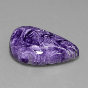Charoíta Violeta natural de 16.36 ct, Forma elegante, Opaco