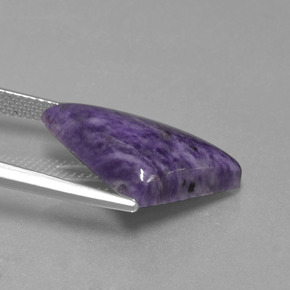 Charoíta Violeta natural de 8.20 ct, Forma elegante, Opaco