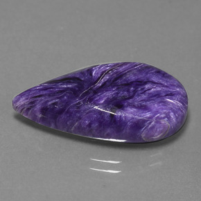 Charoíta violeta natural de 15,63 ct, en forma de pera, opaco