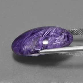 Charoíta Violeta natural de 17.74 ct, Corte Óvalo, Opaco