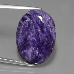 Charoíta violeta natural de 15,36 ct, corte óvalo, opaco