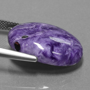 Charoíta Violeta natural de 16.32 ct, Corte Óvalo, Opaco