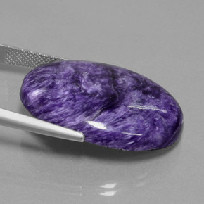 Charoíta violeta natural de 29,80 ct, corte óvalo, opaco
