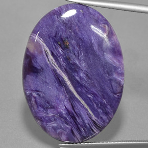 Charoíta Violeta natural de 24.64 ct, Corte Óvalo, Opaco