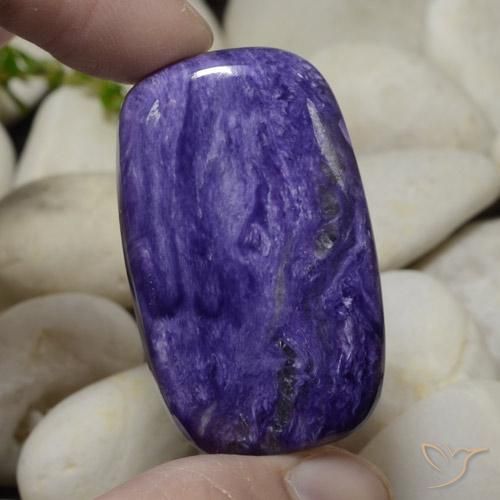 Charoíta Violeta azulado natural de 60.55 ct, Corte Cojín, Opaco