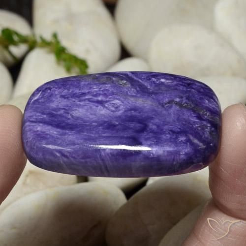 Charoíta Violeta azulado natural de 60.55 ct, Corte Cojín, Opaco