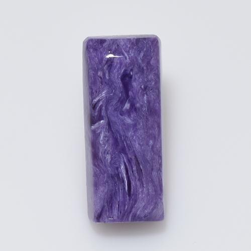 Charoíta violeta natural de 7,36 ct, baguette, opaco