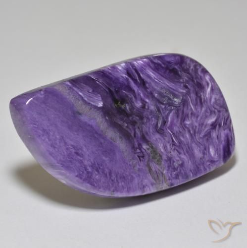 Charoíta Violeta oscuro natural de 45.93 ct, Elegante, Opaco