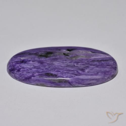 Charoíta Violeta medio natural de 56.50 ct, Ovalada, Opaco