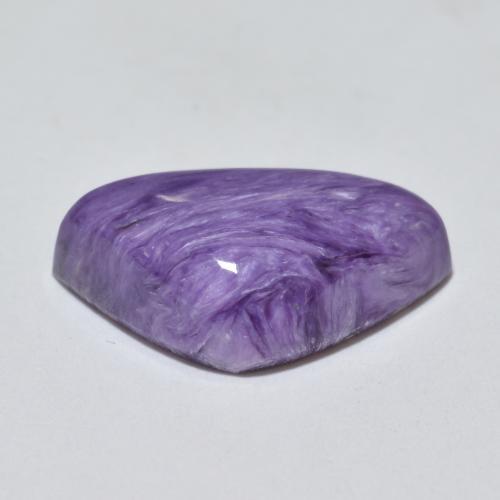 Charoíta Violeta púrpura claro natural de 7.86 ct, Trillón, Opaco