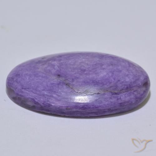 Charoíta Violeta medio natural de 34.16 ct, Ovalada, Opaco