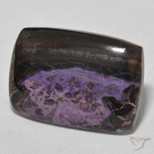 Charoíta Violeta oscuro natural de 17.72 ct, Forma Cojín, Opaco