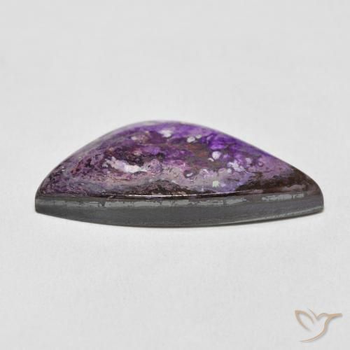 Charoíta Violeta intenso medio natural de 17.16 ct, Elegante, Opaco