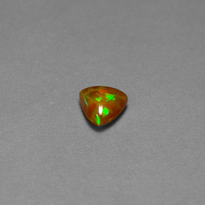 Ópalo chocolate multicolor natural de 0,52 ct, transparente, transparente / translúcido