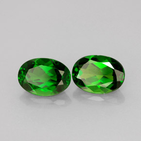 Gemas de diopsido de cromo verde natural de  ct, corte óvalo, VS