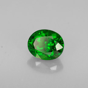 Diopsido de cromo verde natural de 0,68 ct, corte óvalo, VS