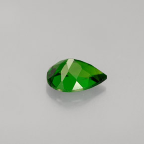 Diopsido de cromo verde natural de 0,68 ct, en forma de pera, VVS-VS