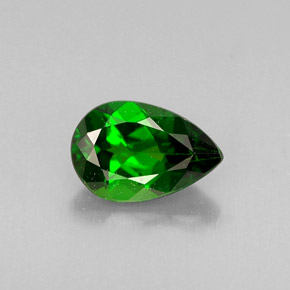 diópsido de cromo Verde natural de 0.72 ct, En forma de pera, VVS-VS