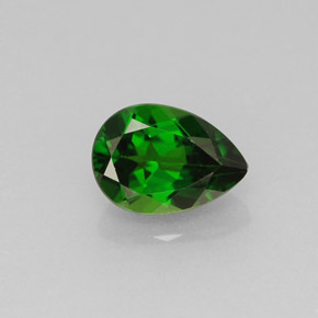 Diopsido de cromo verde natural de 0,83 ct, en forma de pera, VVS