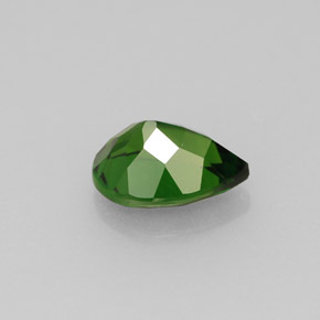 Diopsido de cromo verde natural de 0,83 ct, en forma de pera, VVS