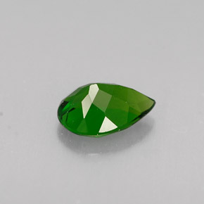 Diopsido de cromo verde natural de 0,67 ct, en forma de pera, VVS-VS