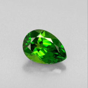 diópsido de cromo Verde natural de 0.79 ct, En forma de pera, VVS-VS