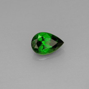 diópsido de cromo Verde natural de 0.64 ct, En forma de pera, VS