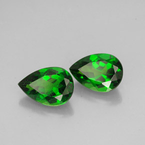 Gemas de diopsido de cromo verde natural de  ct, en forma de pera, VS