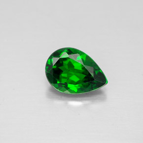 Diopsido de cromo verde natural de 0,62 ct, en forma de pera, VS